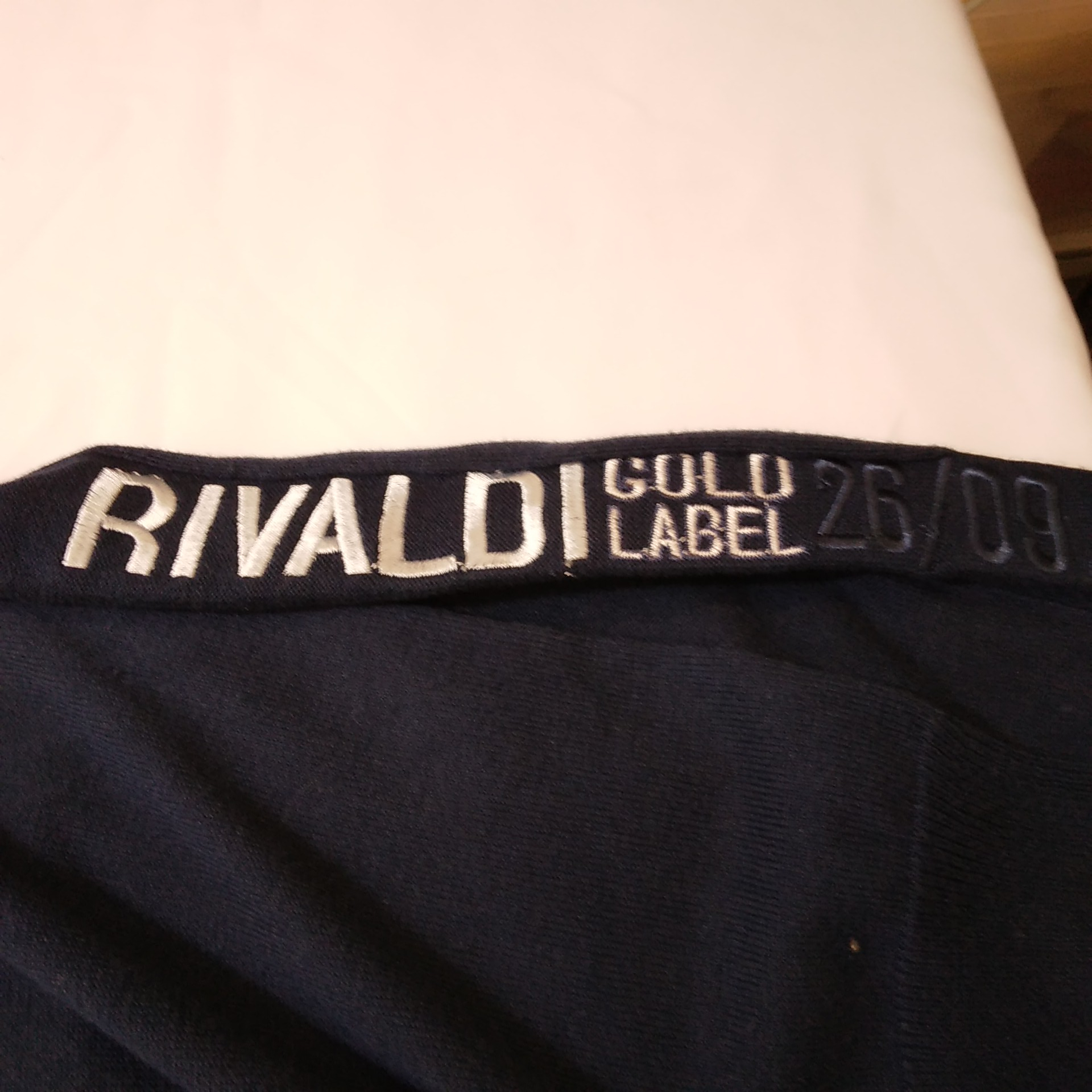 Pull Rivaldi - 16 ans. - Bon état - Photo 6